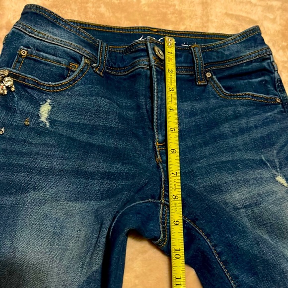 Inc Destroyed Beaded Ankle Jeans Size 0 - Picture 3 of 10